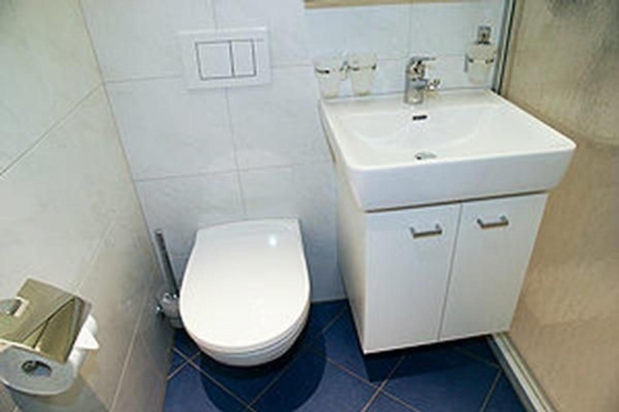 Chesa Quadrella Apartment ปอนเตรสซีนา ภายนอก รูปภาพ